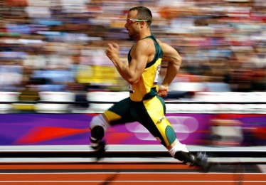 【爱游戏】为红蓝心放弃金元！坎塞洛自降500万薪水，只为实现巴萨回归梦