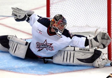 爱游戏官网_马刺防守铸就不败金身，限制对手得分低于百分即获全胜